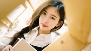 我是高三生，想去日本留学但父母反对，我该怎么办？