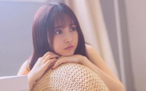 我因和对象争吵，纠结要不要结婚，又不舍得感情，到底该怎么解决？