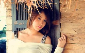 我在留学期间爱上了女老师,我该怎么解决这种情况呀? 1 我在留学期间爱上了女老师,我该怎么解决这种情况呀? 1