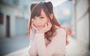 我因感觉对方不爱我而纠结感情的去留，我该怎么办？