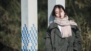 宝宝从小由我父母带,出差一月回来他对我生疏,黏老人不听话,我该怎么办? 1 宝宝从小由我父母带,出差一月回来他对我生疏,黏老人不听话,我该怎么办? 1