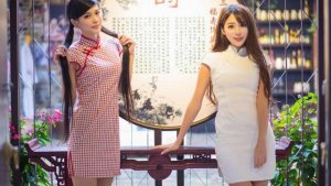 我不知该如何处理与老公妹妹及老公的关系，有什么好办法吗？