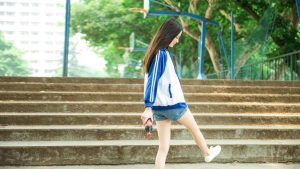 父母离异后父亲的不当行为让我陷入困境,我该怎么处理? 1 父母离异后父亲的不当行为让我陷入困境,我该怎么处理? 1